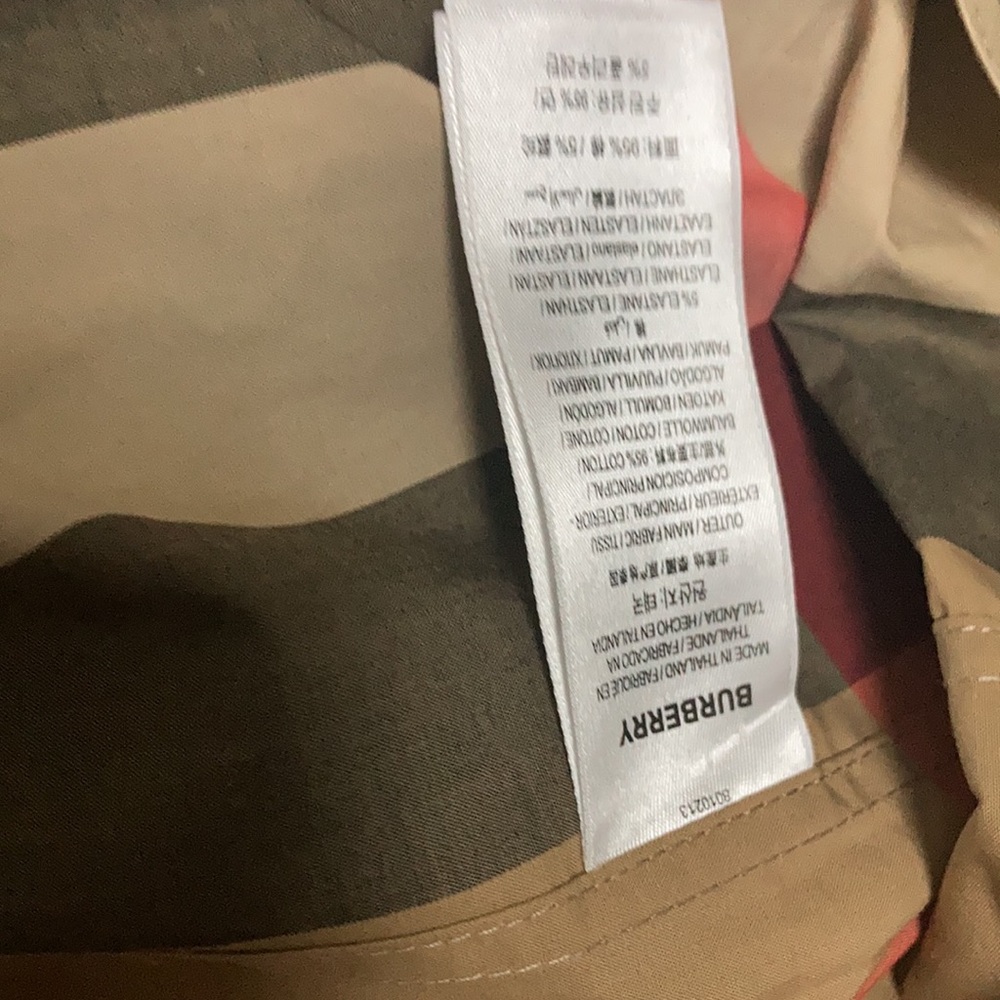 Authentic Burberry Blouse - Picture 5 of 6